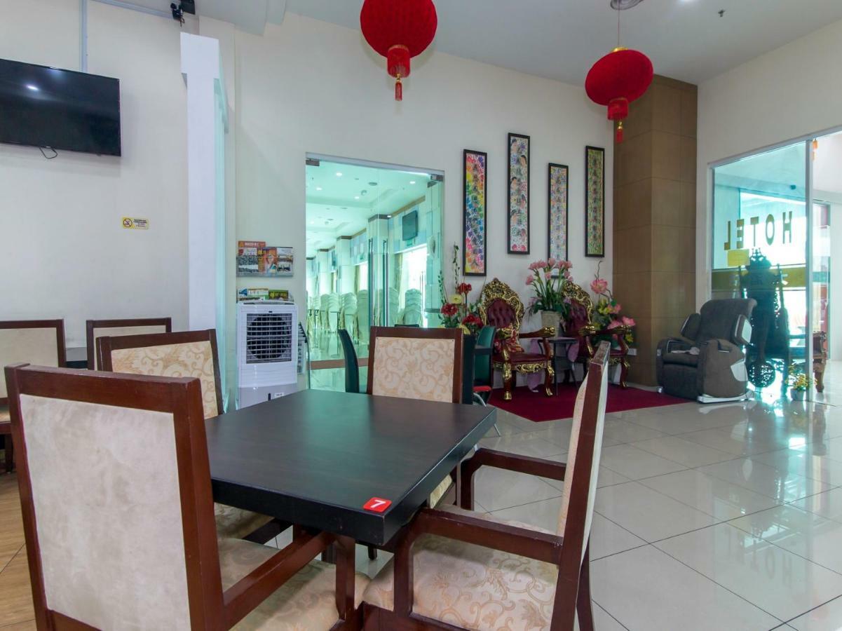 Hotel Oyo 776 Fame Seremban